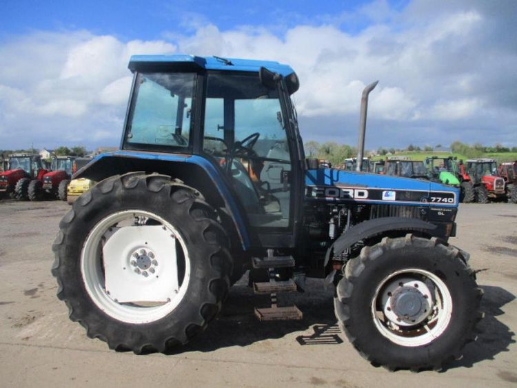 Ford 7740 sl tractor