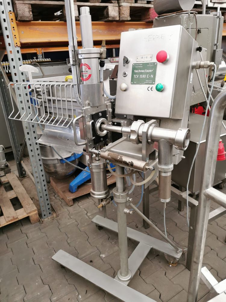 Technoclipper TCV1590 clipper, clipping machine