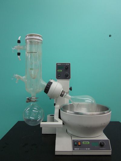 Buchi R-124 Rotary Evaporator with Dry Ice Condenser