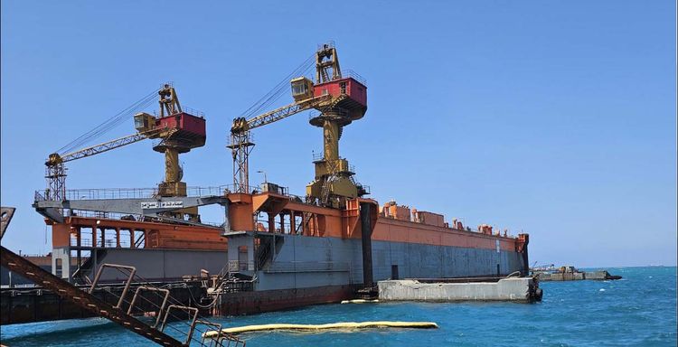 11,000t Floating Dock