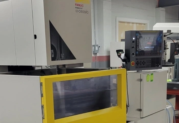 Fanuc ROBOCUT C600iC