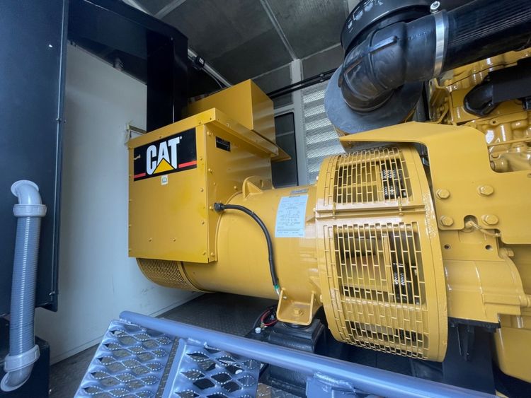 Caterpillar C18 kW Rating:     600