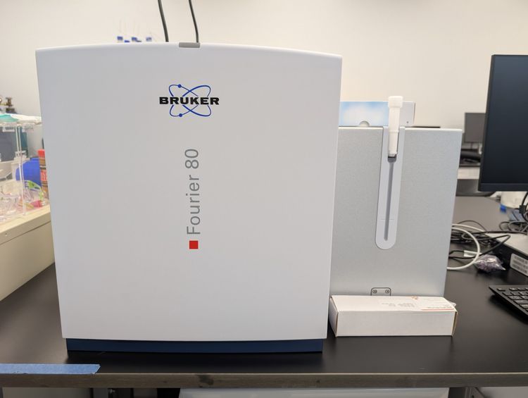 Bruker F80 Two Channel 1H + 13C + Gradient HD NMR System Compact FT-IR spectrometer