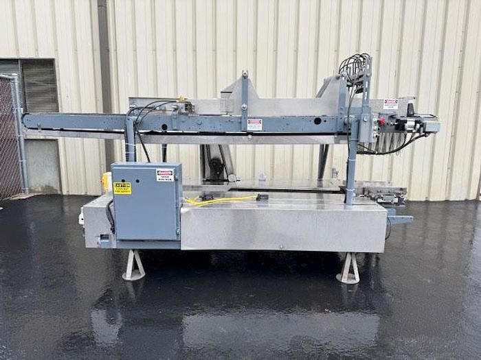 Akron, Meyer M, Automatic Case Packer