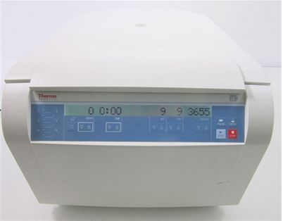 Thermo Scientific ST16 Centrifuge with TX-200 Rotor