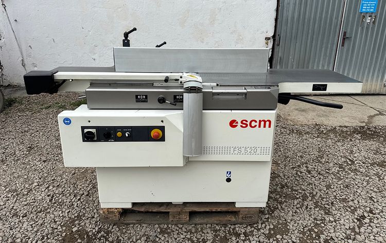 SCM FS 520 CLASS