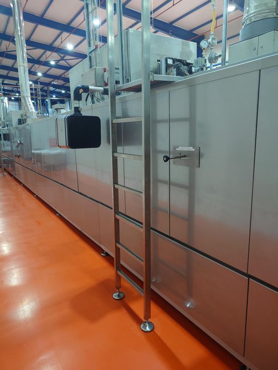 Haas, Hecrona, Simar Pretzel line 300 kg dough/h