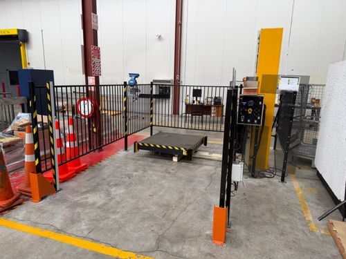 JMP 2000E  Semi-Automatic Pallet Wrapper