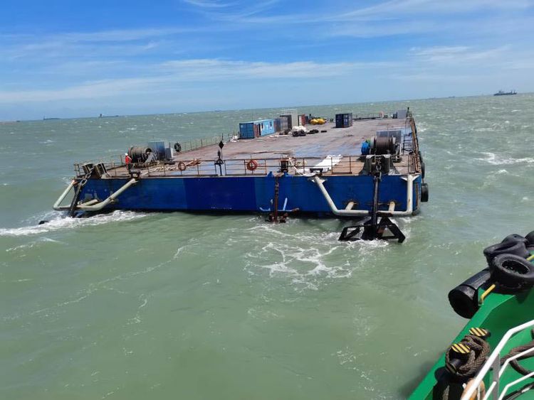 Guangzhou ABT 10600DWT PONTOON BARGE