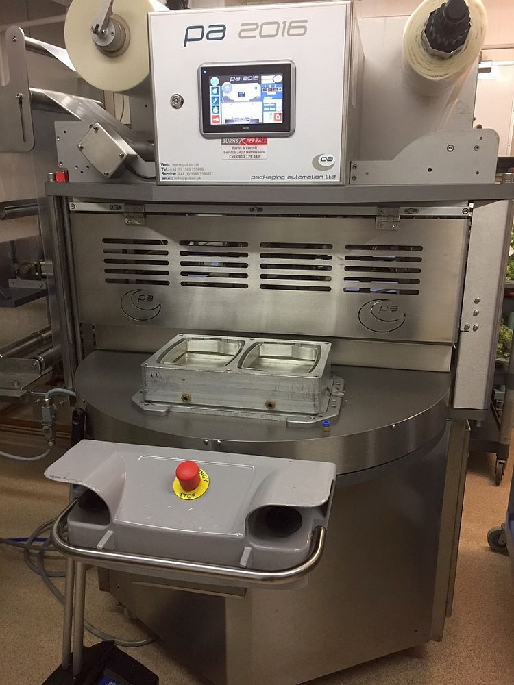 Packaging Automation PA2016 AUTOMATIC ROTATING VACUUM TRAY SEALER