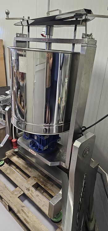 SAHITH Auto-Tilting Melanger