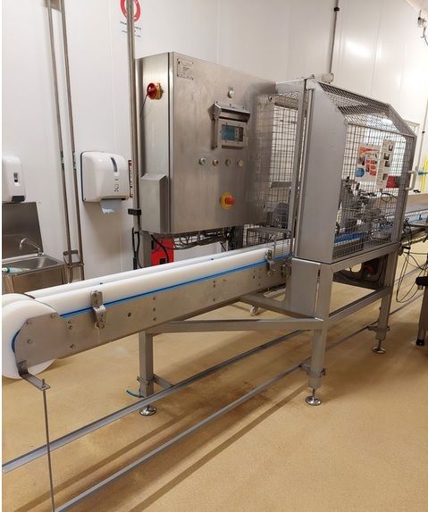 Handtmann VF608 plus pusher Bread roll slicing and filling line
