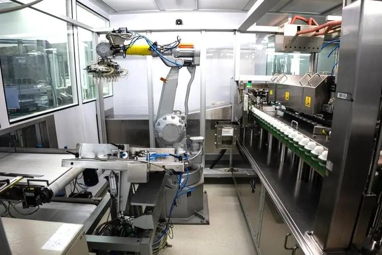 Norden NM2002, Tubes Filling Machine