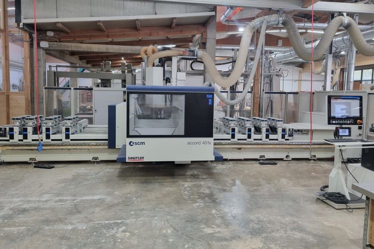SCM Accord 40 FX with tools 5-axis
