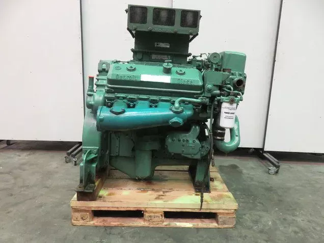 Detroit 8V-71N Diesel Marine Engine