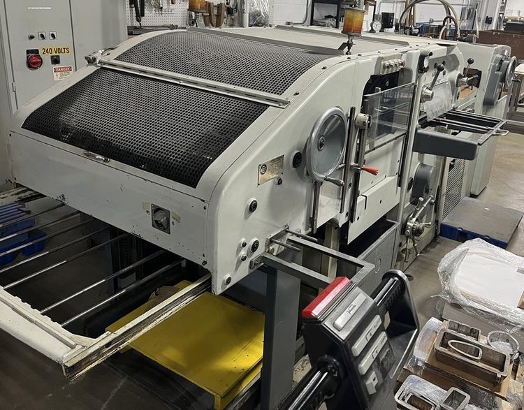 Bobst 900 E