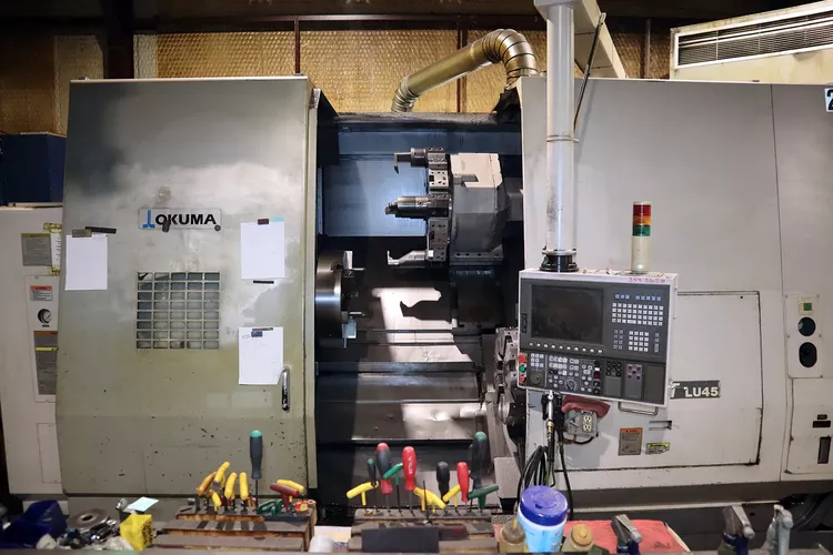 Okuma OSP-P200L 2400 RPM LU45 2 Axis