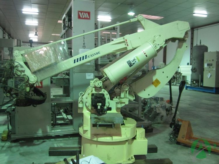 AUXINDE  Robot Paletizador PALLETIZING ROBOT