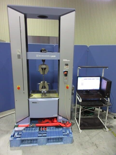Shimadzu AG-50kNXplus Large precision universal testing machine