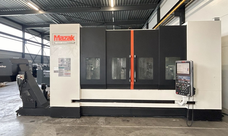 Mazak VTC 800/30 SR 3 Axis