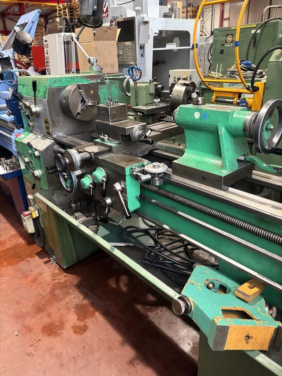 Storebro Engine Lathe 1300 rpm (12 speeds) GK195