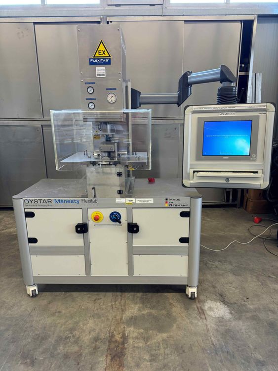 Oystar Manesty FlexiTab  Tablet press