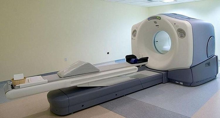 GE Healthcare Discovery STE 16 Slice PET/CT System