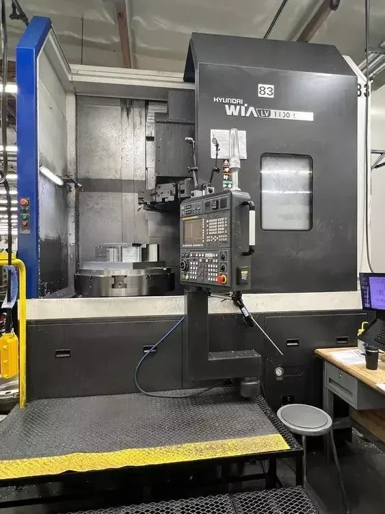 Hyundai WIA LV1100R Swing Diameter: 53.3"