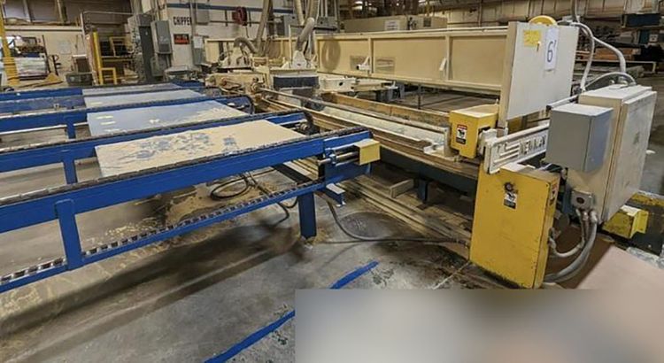 Newman K-20 Trim Saw with Infeed Deck