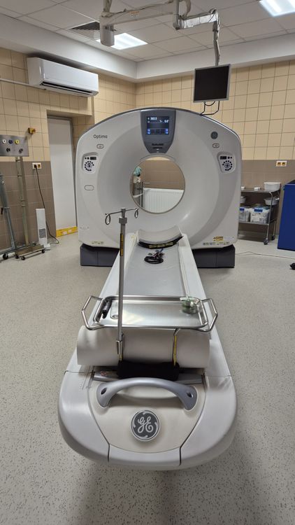 GE Optima 660 64 Slice CT Scanner