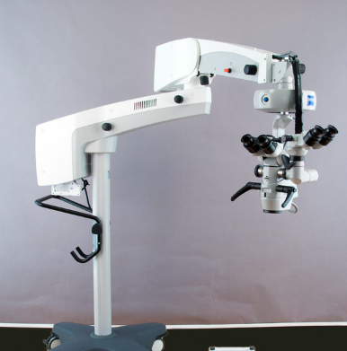 ZEISS OPMI VISU 140 S7 Ophthalmic Microscope