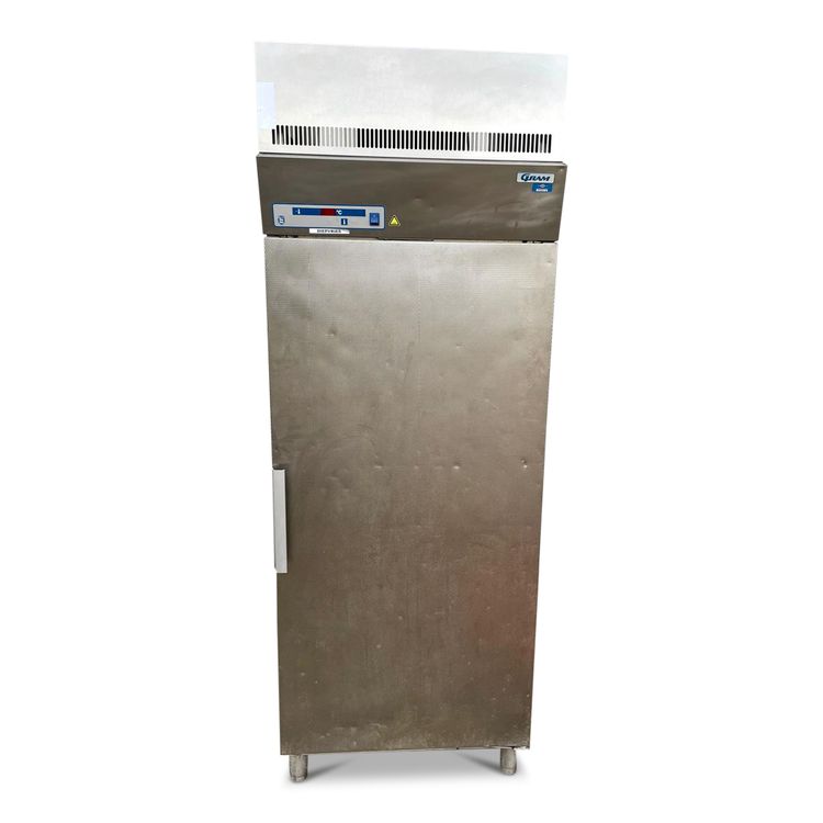 Baker, Gram Freezer