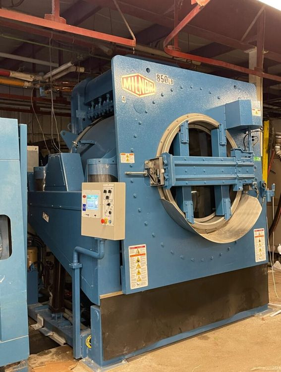 Milnor 72046M5K Washer extractor