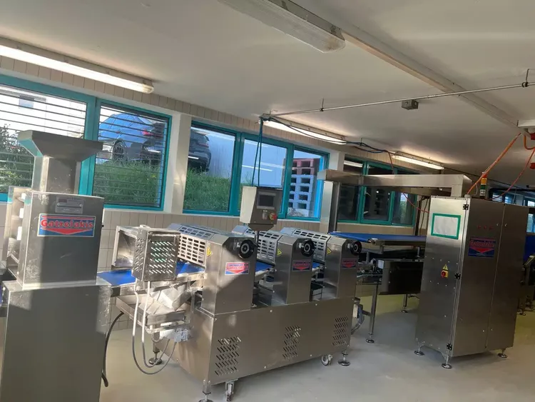 Gatzelakis, Borek Production Line