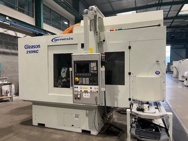 Gleason GENESIS 210 HiC Variabl CNC Gear Hobbing Machine