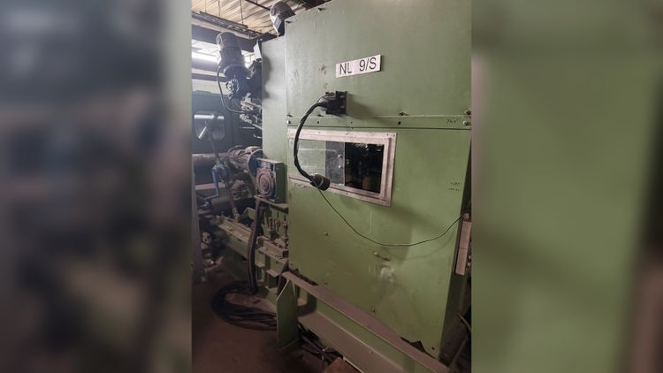 Fehrer NL 9/S pre-needle loom