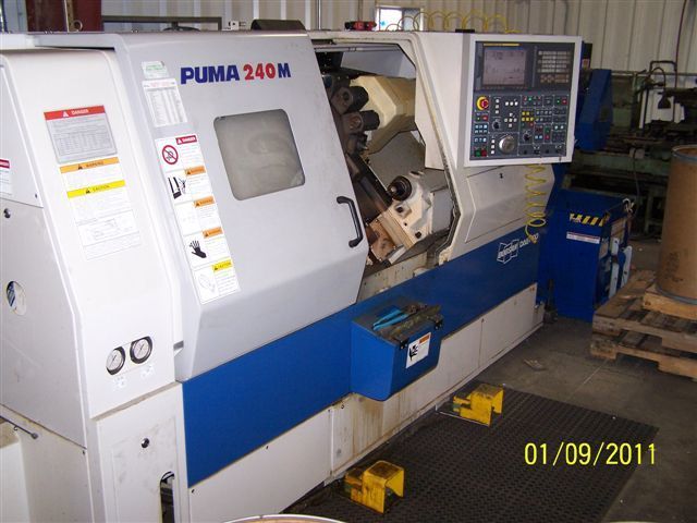 Daewoo Puma CNC (FANUC 21I-TB) 3,500 RPM 240MC 3 Axis