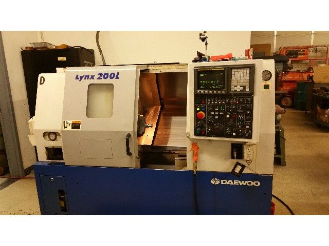 Daewoo Fanuc 21iT CNC Control Max. 4000 rpm Lynx 200L 2 Axis