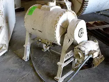 H. Sellsman 8 Ball Mill