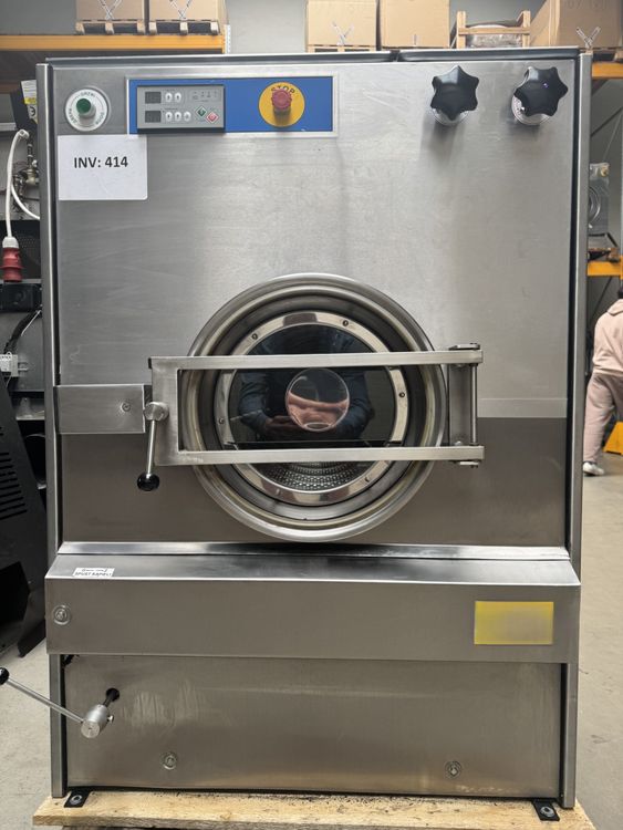 PRALNICA PCE/E-15 Washer extractor