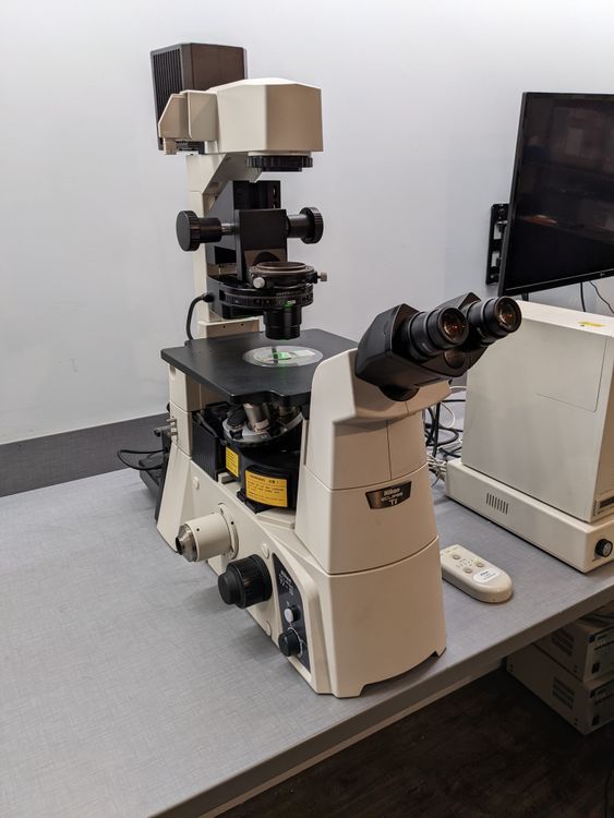 Nikon Eclipse Ti S Inverted Phase Fluorescence Trinocular Microscope