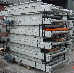 Other driven pallet roller conveyors