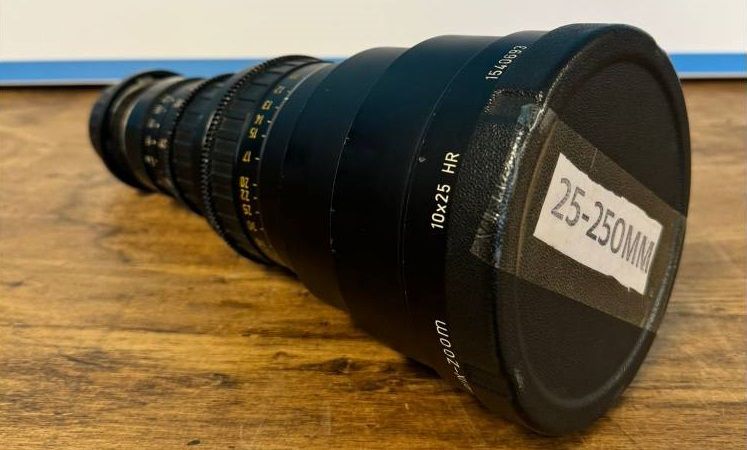 Angenieux HR Zoom Cine Lens