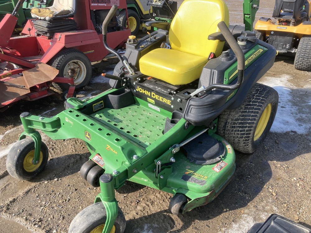 John Deere Z915B ZeroTurn Mowers