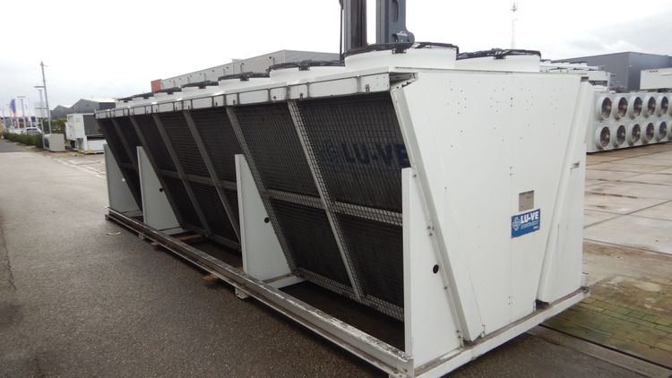 2  LU-VE SHLDN 1127 B SPEC-RG Cooling capacity: 859 kW