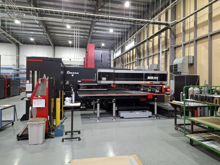 Amada ACIES2512T 30 Tons