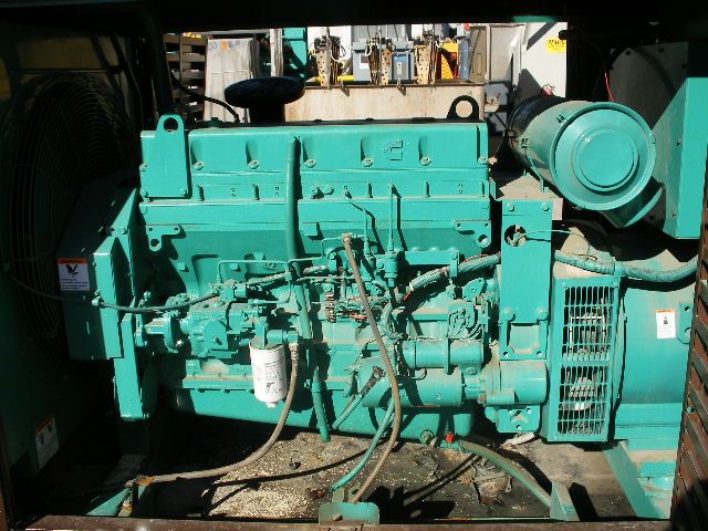 Onan 200DFAA Industrial Diesel Generator set. 200