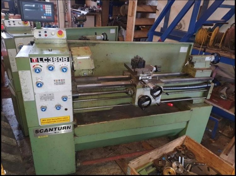 Engine Lathe Variable Speed LC306B