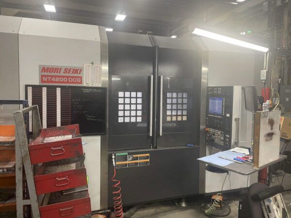 Mori Seiki Fanuc 5,000 rpm NT4200/1000SZ 9 Axis