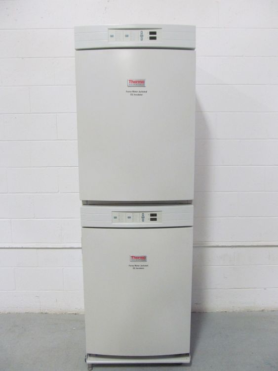 Thermo Scientific Forma 3010 Water Jacketed Co2 Incubators